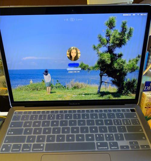 MacBook触摸板上设置右键点击操作流程（轻松实现MacBook触摸板右键点击，提升操作效率）