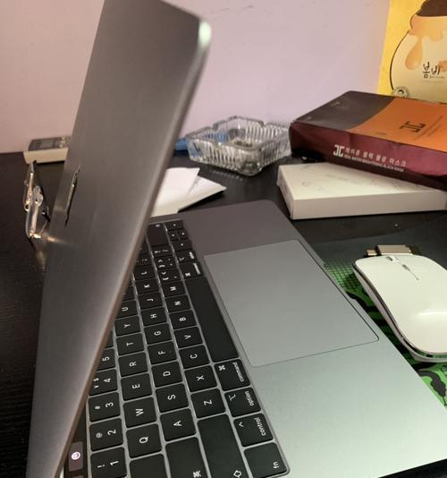 拯救你的苹果电脑MacBook，解决5个常见问题！（轻松应对MacBook的问题，教你5招解救之道！）