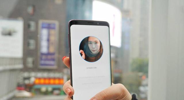 教你轻松解决iPhone面容ID失灵的小妙招（面对面容ID失效，教你一招搞定！）