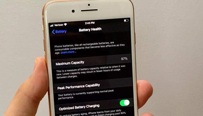用苹果手机怎么充电对电池好（关于iphone各型号电池寿命排行）
