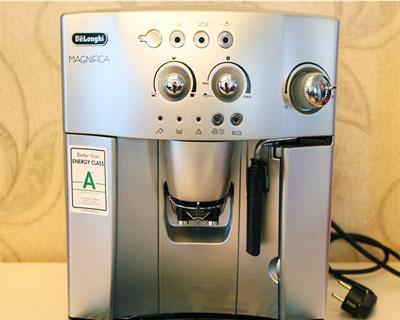 自动咖啡机不出液的原因及解决方法（为什么咖啡机不出液）