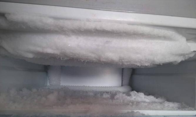 如何解决冰箱结霜声音问题（有效应对冰箱结霜声音）