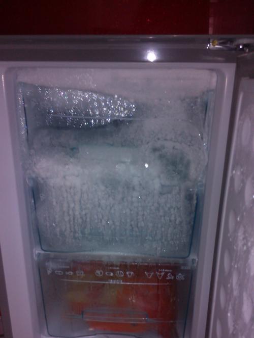 保护冰箱，让冰箱结冰更持久