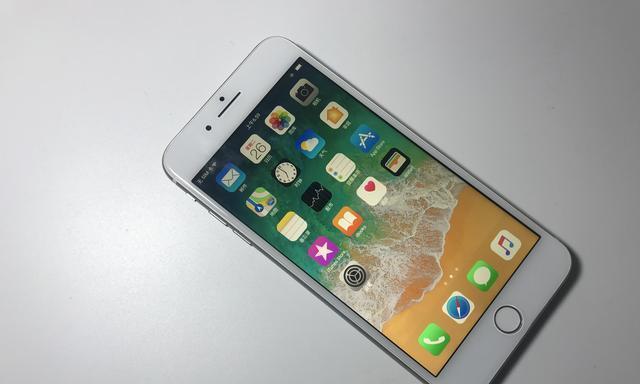 辨别真假iPhone手机的技巧（一起来了解如何识别真假iPhone手机吧）