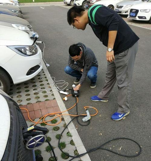 电动车充电器接地线如何检查？未接地线会有哪些风险？